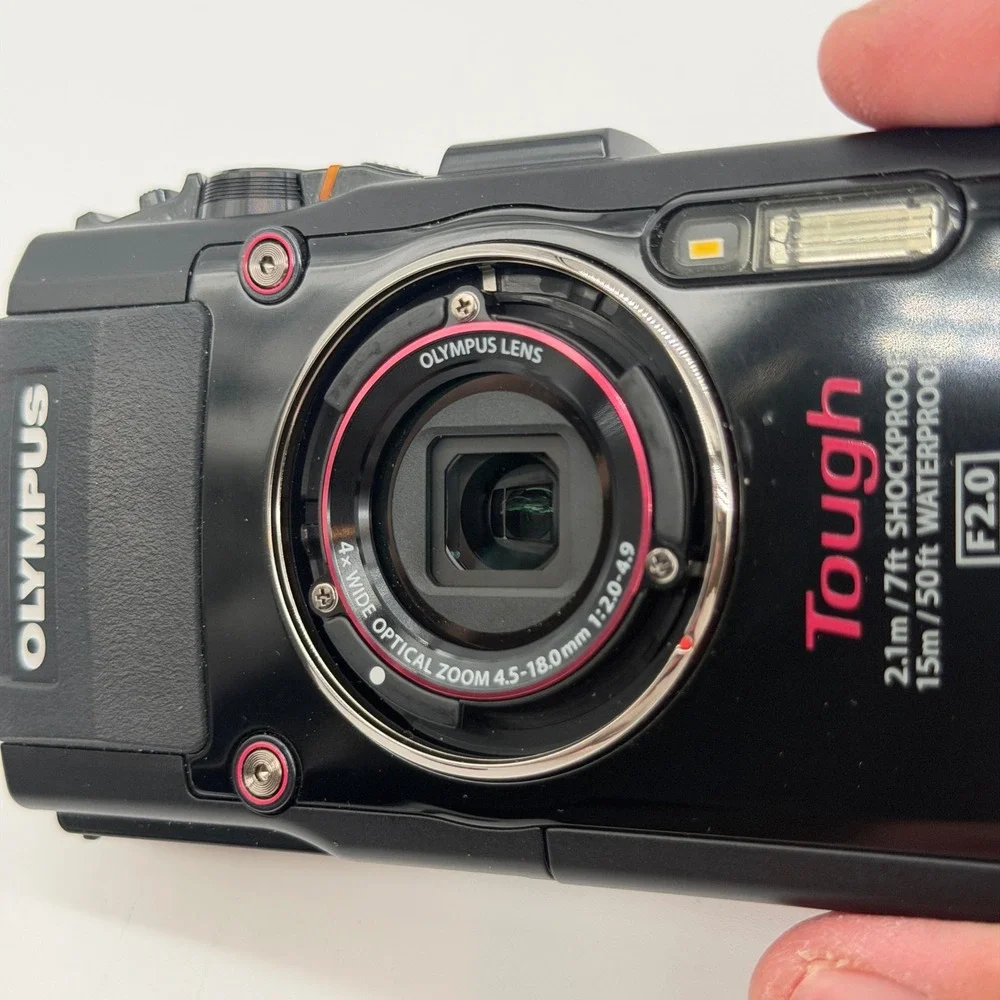 Olympus Tough TG-3 Waterproof Digital Camera Black Bundle TCON-T01 Teleconverter